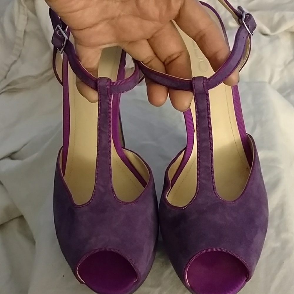 Aldo platform Heels size 10